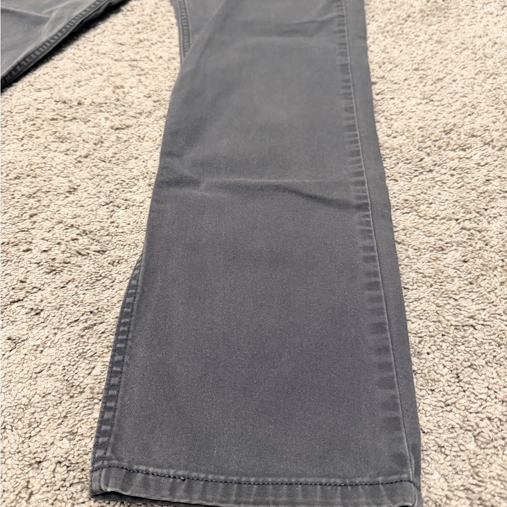 Levi’s Men's Gray Straight Leg Jeans - Picture 3 of 6